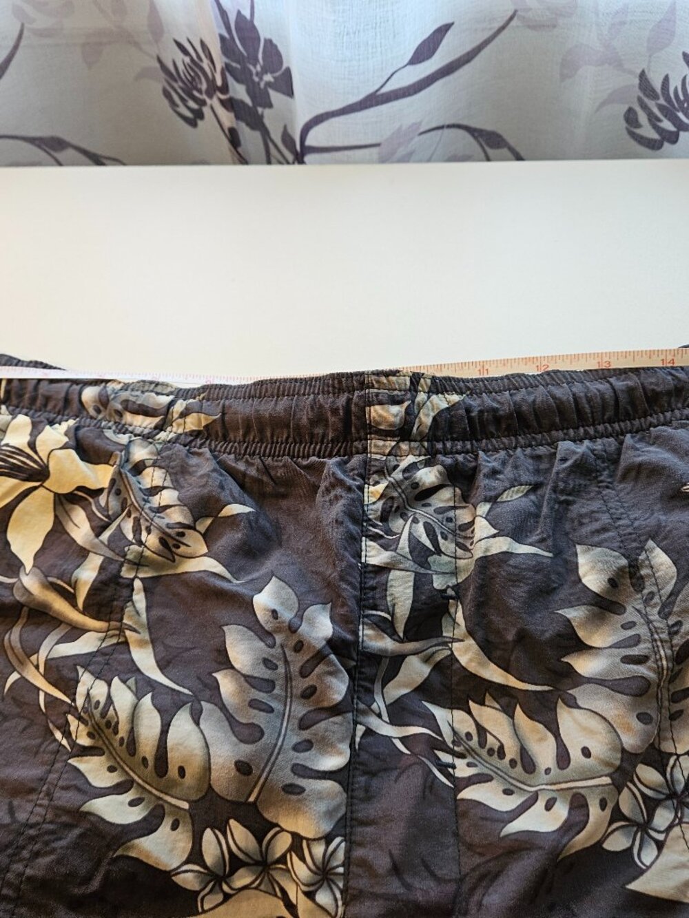 Tommy Bahama Men's Swim Trunks - Large
